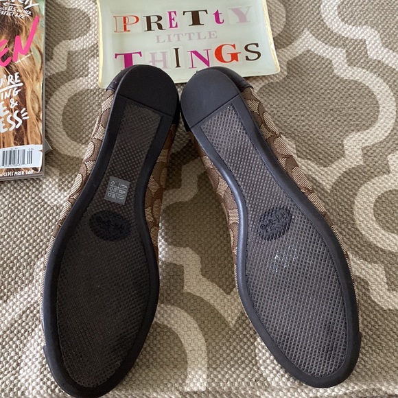 “Coach Chelsea” slip on flat; fit like a size 8 (no size indicated on shoe) - Picture 11 of 12